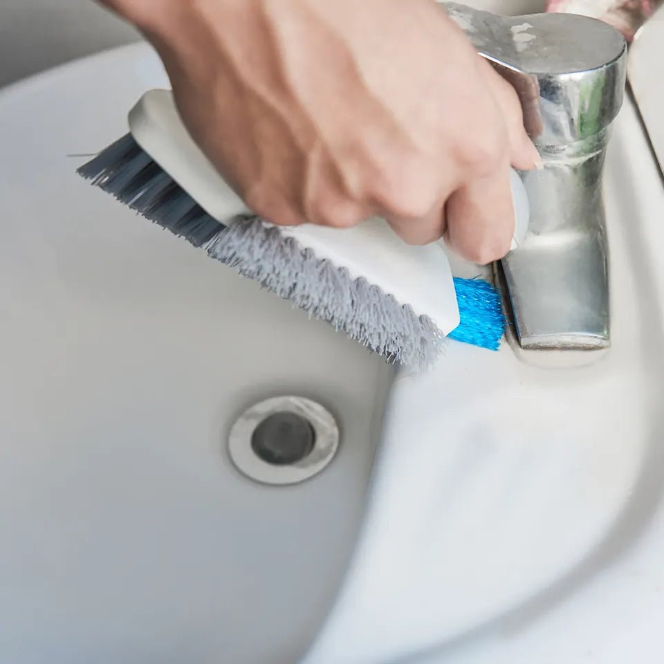 BristleBoss - 4in1 Scrub Cleaning Brush - Best Ideas UK